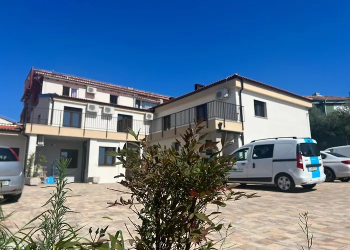 Apartments Edwina
